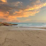 Fidalsa Grand Mediterranean Beachfront Villa *