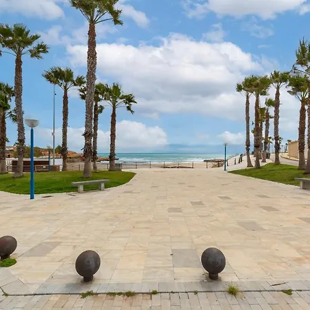 Villa Fidalsa Grand Mediterranean Beachfront Playa Flamenca