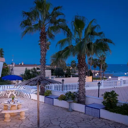 וילה Fidalsa Grand Mediterranean Beachfront פלאיה פלמנקה