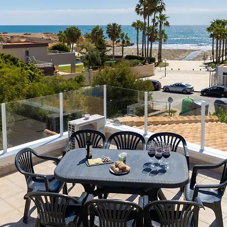 ヴィラ Fidalsa Grand Mediterranean Beachfront