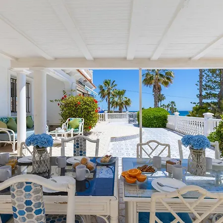 וילה Fidalsa Grand Mediterranean Beachfront