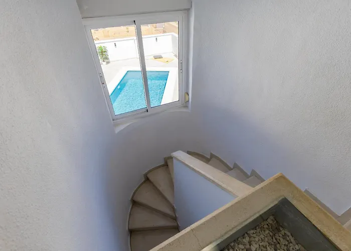 Fidalsa Grand Mediterranean Beachfront Villa *