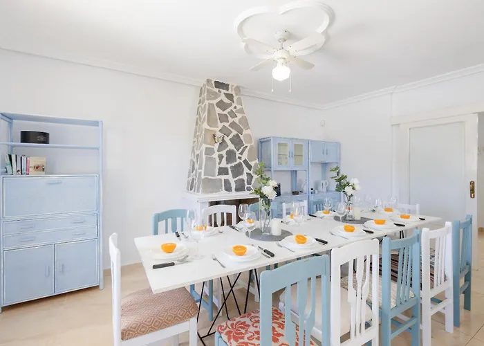 Fidalsa Grand Mediterranean Beachfront Villa *